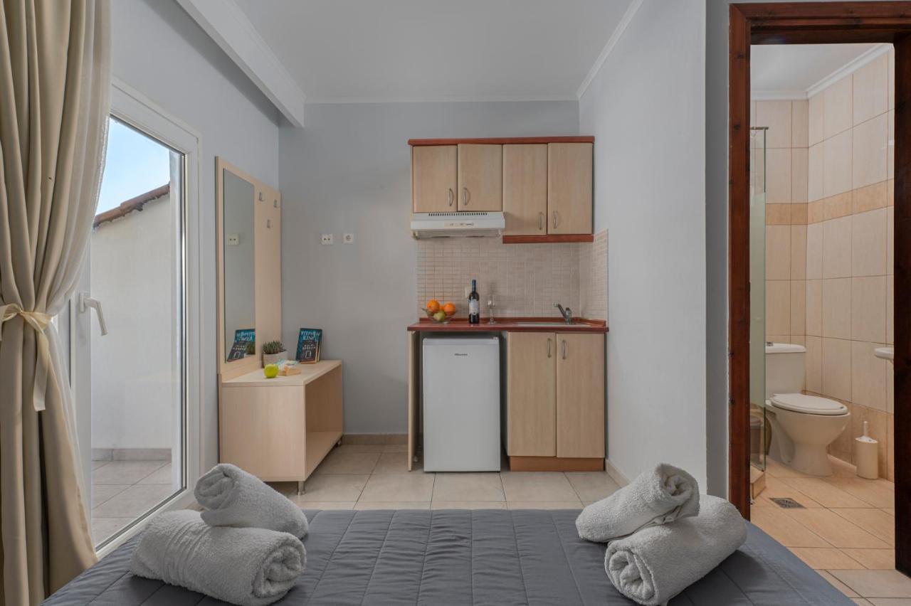 Adonis Hotel Pefkochori Exteriér fotografie