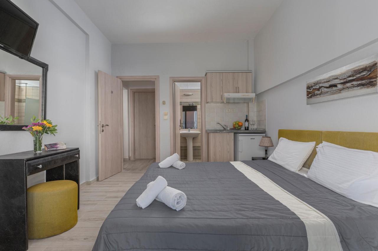 Adonis Hotel Pefkochori Exteriér fotografie