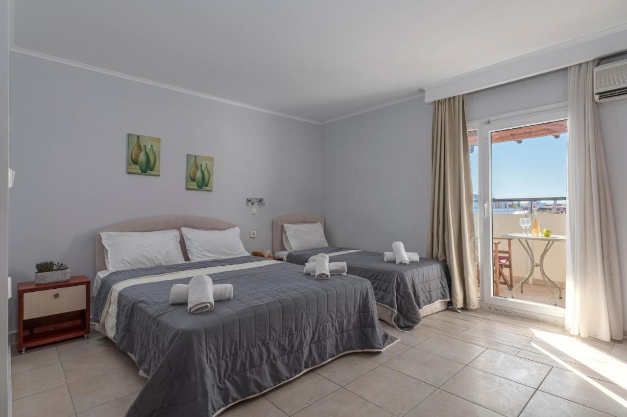 Adonis Hotel Pefkochori Exteriér fotografie