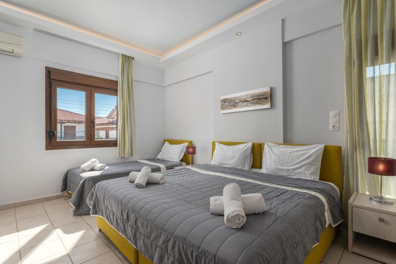 Adonis Hotel Pefkochori Exteriér fotografie
