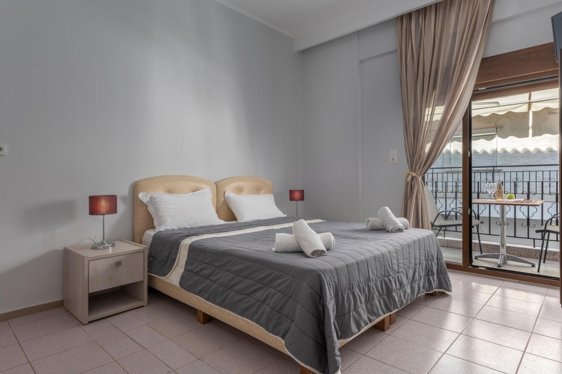 Adonis Hotel Pefkochori Pokoj fotografie
